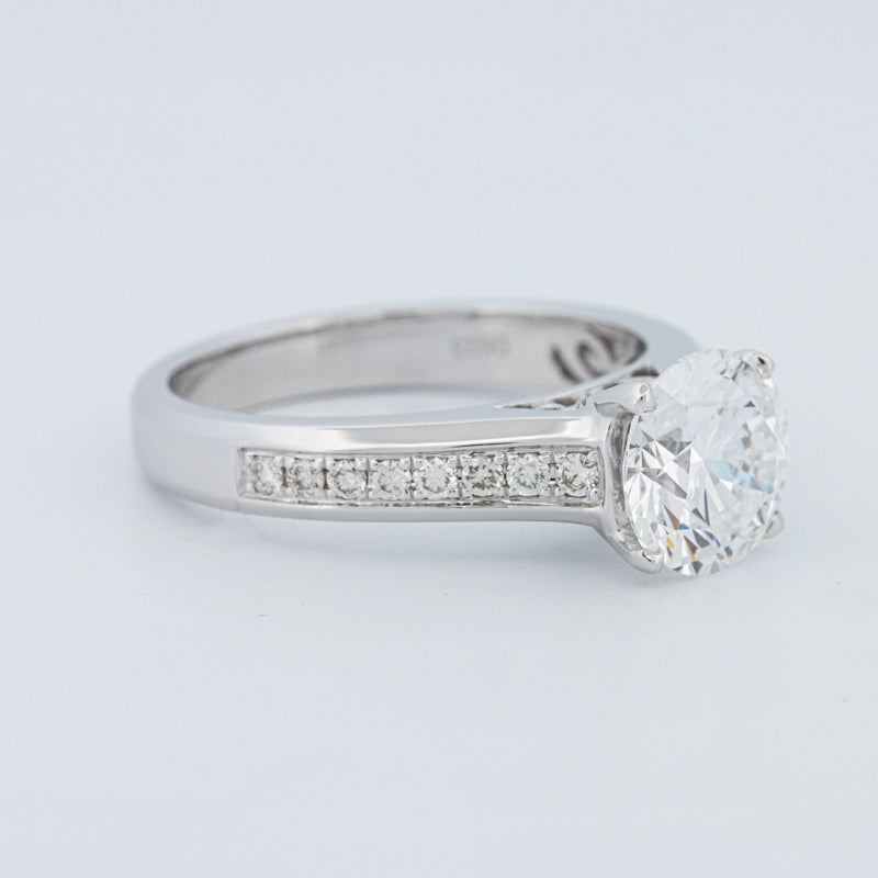 Round Cut Pavé Solitaire (LG)