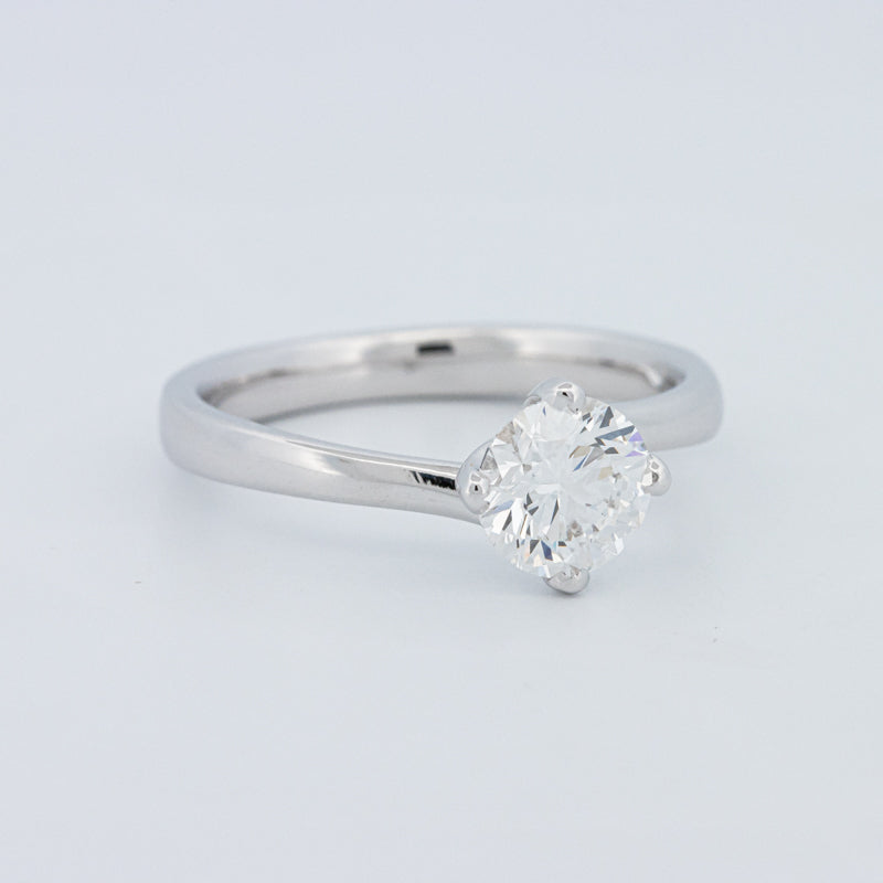 Round Cut Twist Band Solitaire (LG)