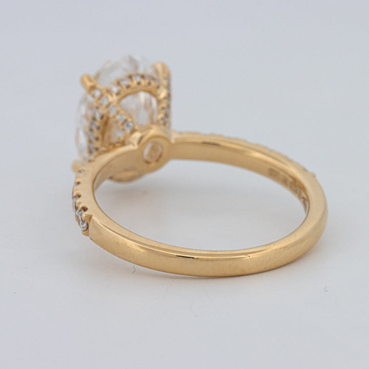 3 CT "Basket" Ovaal Geslepen Under-Halo Pavé Ring (LG)