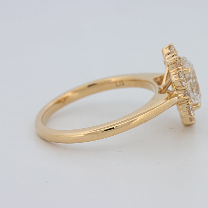 1 CT Oval "Calista" Ring (LG)