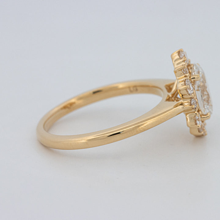 1 CT Oval "Calista" Ring (LG)