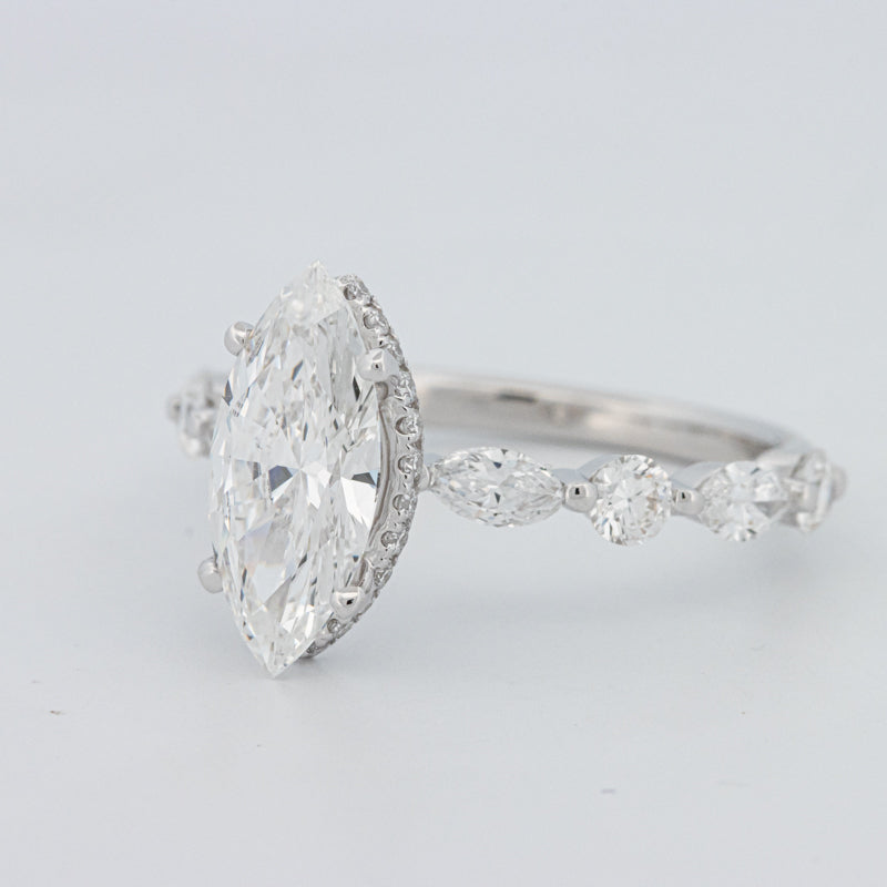 1,57 CT Marquise Cut Under-Halo Pavé Solitaire (LG)