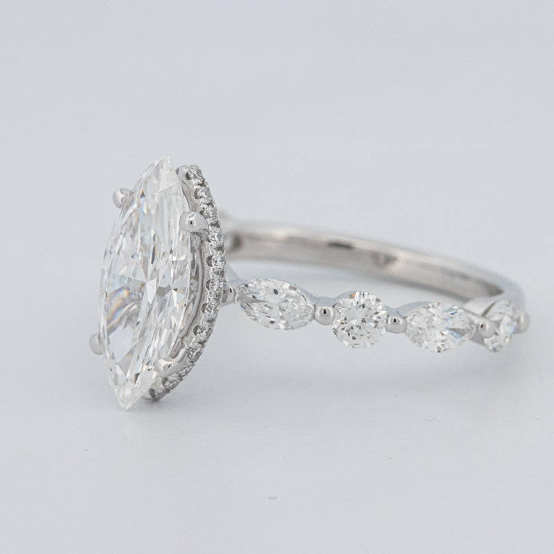 1,57 CT Marquise Cut Under-Halo Pavé Solitaire (LG)
