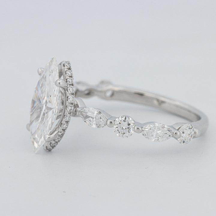 1,57 CT Marquise Cut Under-Halo Pavé Solitaire (LG)