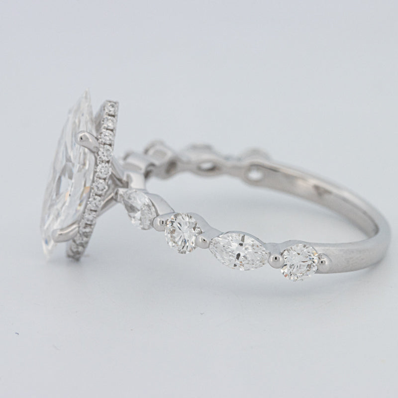 1,57 CT Marquise Cut Under-Halo Pavé Solitaire (LG)