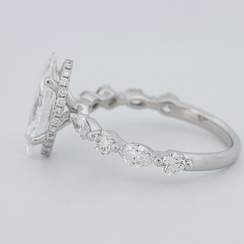 1,57 CT Marquise Cut Under-Halo Pavé Solitaire (LG)