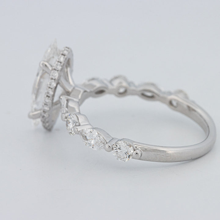 1,57 CT Marquise Cut Under-Halo Pavé Solitaire (LG)