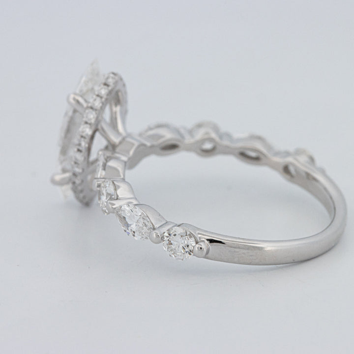 1,57 CT Marquise Cut Under-Halo Pavé Solitaire (LG)