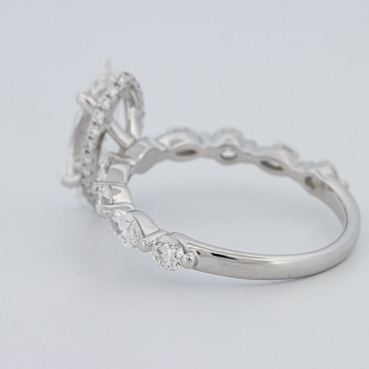 1,57 CT Marquise Cut Under-Halo Pavé Solitaire (LG)