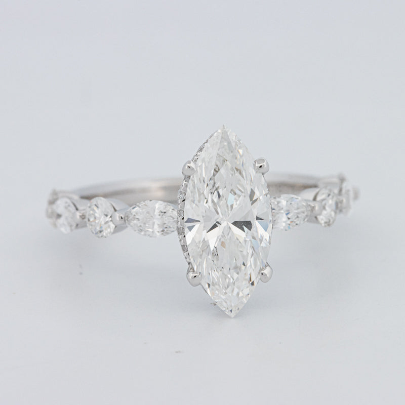 1,57 CT Marquise Cut Under-Halo Pavé Solitaire (LG)