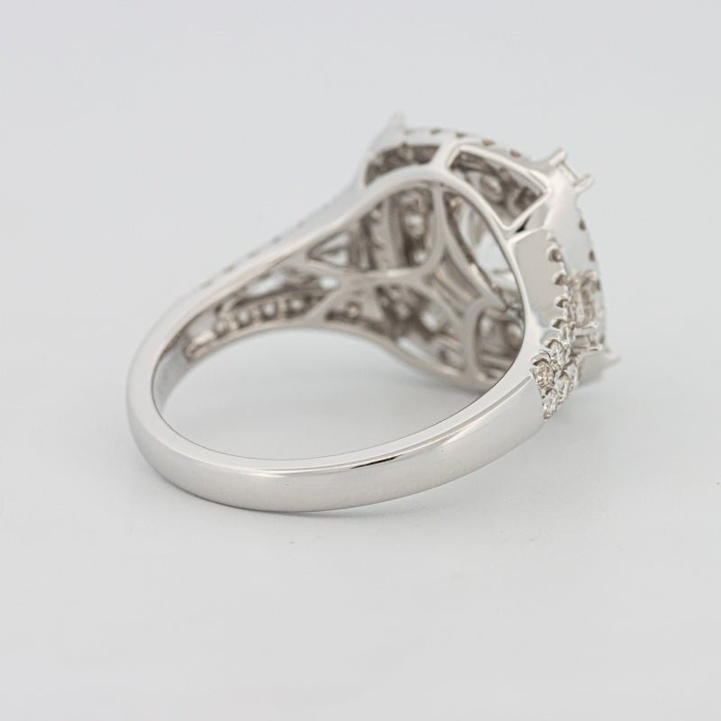 "Beatrice" Solitaire (LG) - ZIZOV DIAMONDS