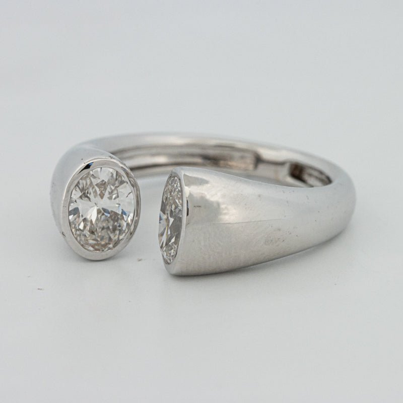 Chunky Oval Reflection Ring (LG) - ZIZOV DIAMONDS
