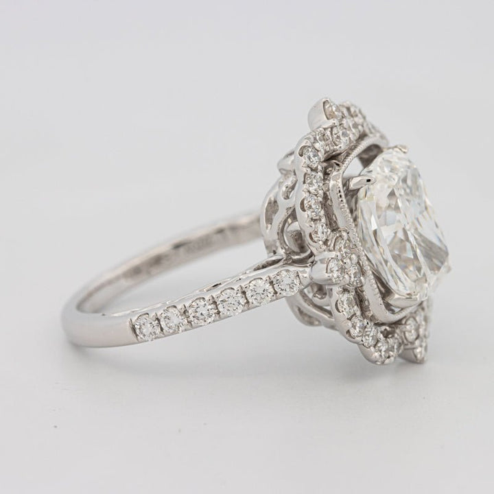 "Queen" Solitaire (LG) - ZIZOV DIAMONDS