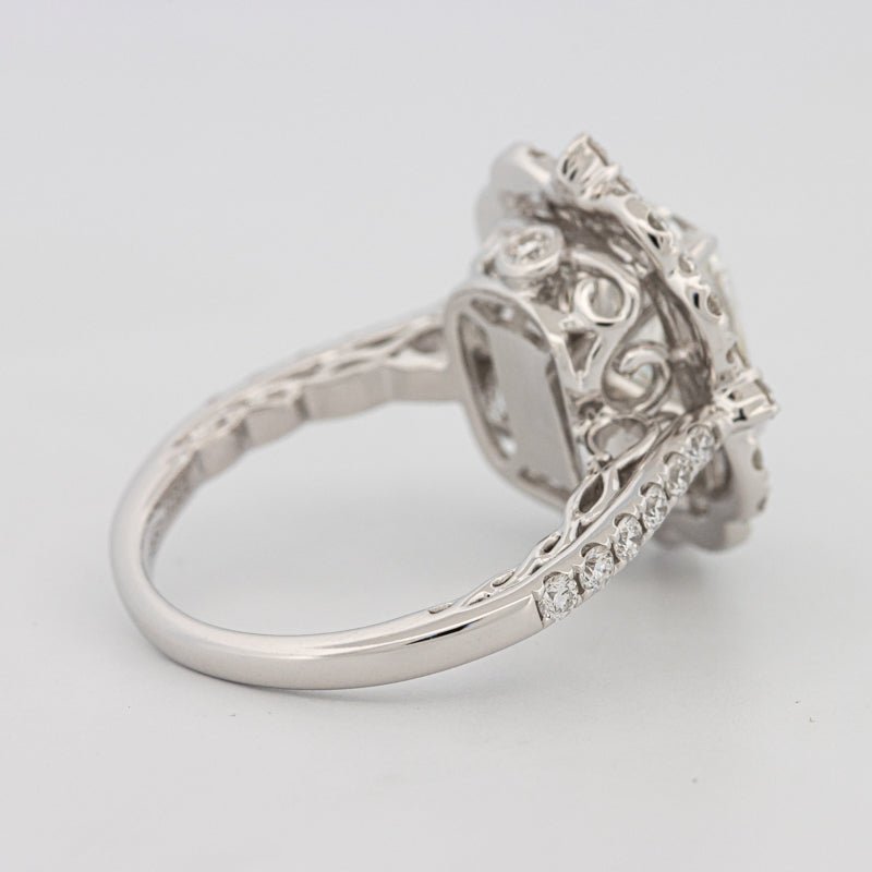 "Queen" Solitaire (LG) - ZIZOV DIAMONDS