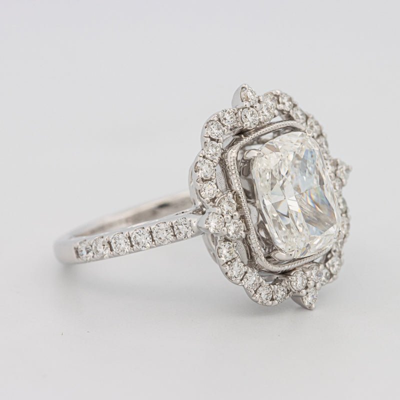 "Queen" Solitaire (LG) - ZIZOV DIAMONDS