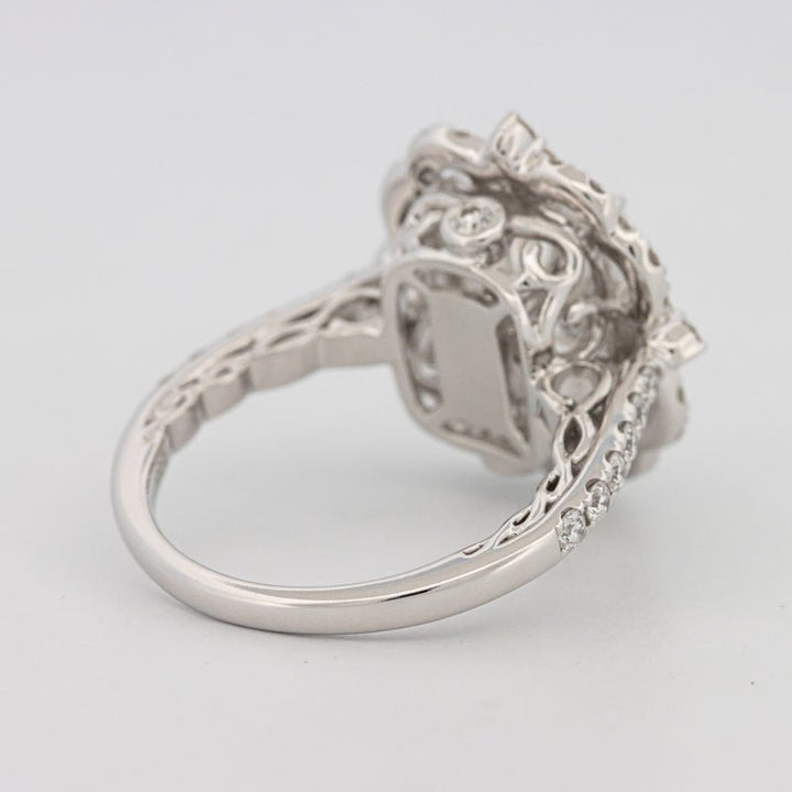 "Queen" Solitaire (LG) - ZIZOV DIAMONDS