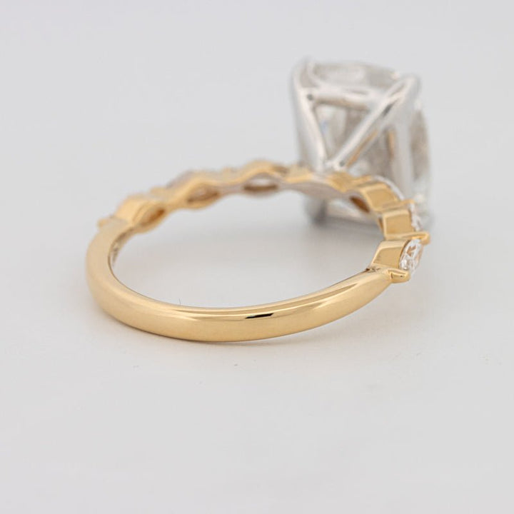 The "Anaïs" Solitaire (LG) - ZIZOV DIAMONDS