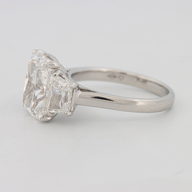 The "Aura" Solitaire (LG) - ZIZOV DIAMONDS