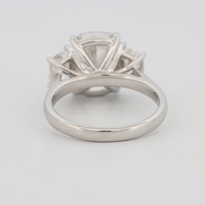 The "Aura" Solitaire (LG) - ZIZOV DIAMONDS