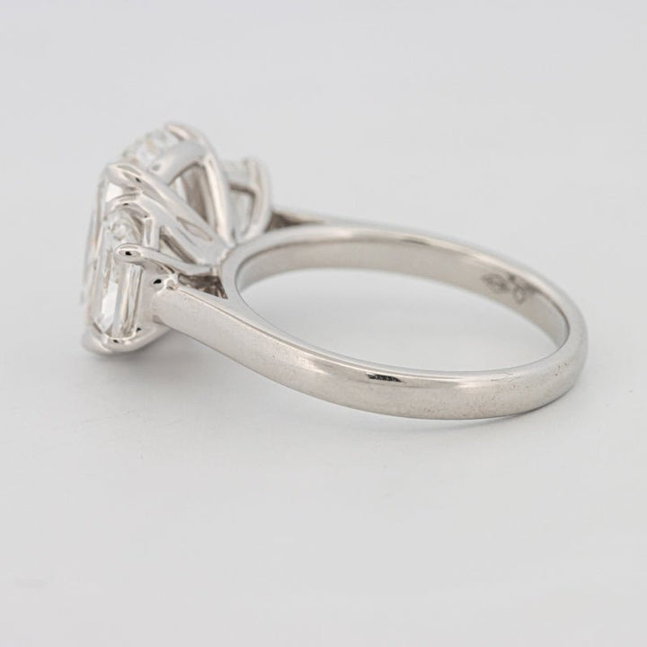 The "Aura" Solitaire (LG) - ZIZOV DIAMONDS