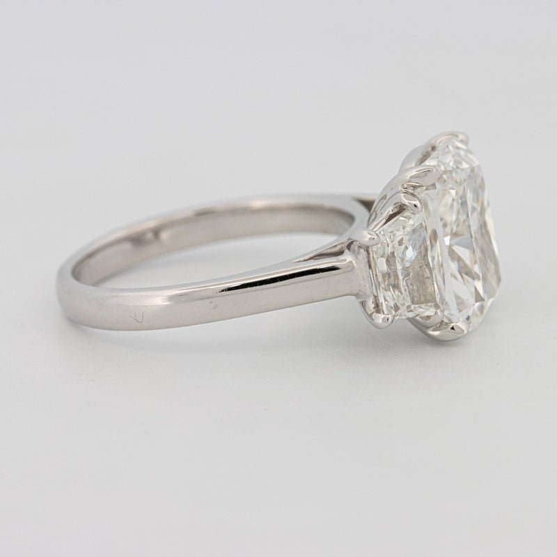 The "Aura" Solitaire (LG) - ZIZOV DIAMONDS