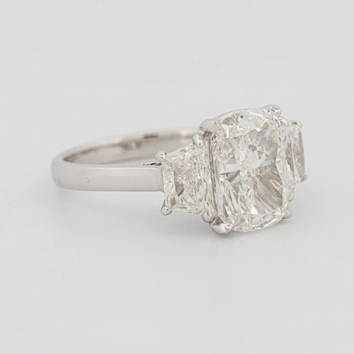The "Aura" Solitaire (LG) - ZIZOV DIAMONDS