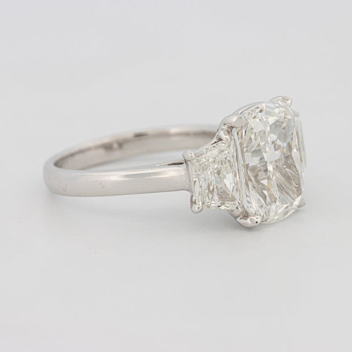 The "Aura" Solitaire (LG) - ZIZOV DIAMONDS