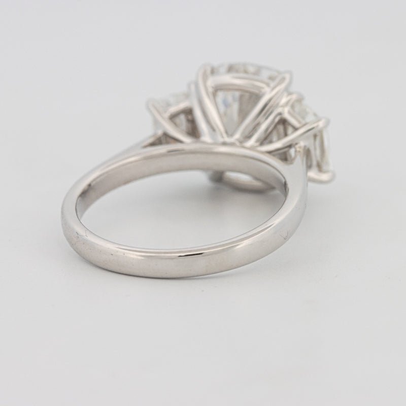 The "Aura" Solitaire (LG) - ZIZOV DIAMONDS