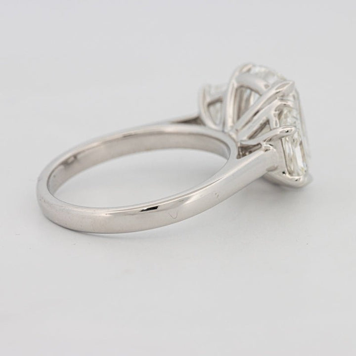 The "Aura" Solitaire (LG) - ZIZOV DIAMONDS