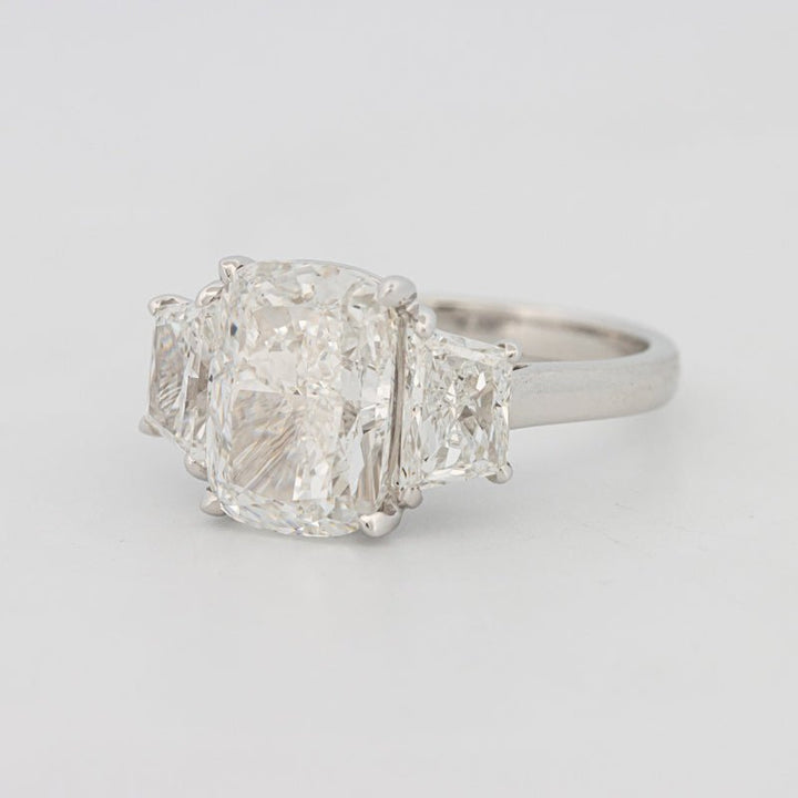 The "Aura" Solitaire (LG) - ZIZOV DIAMONDS