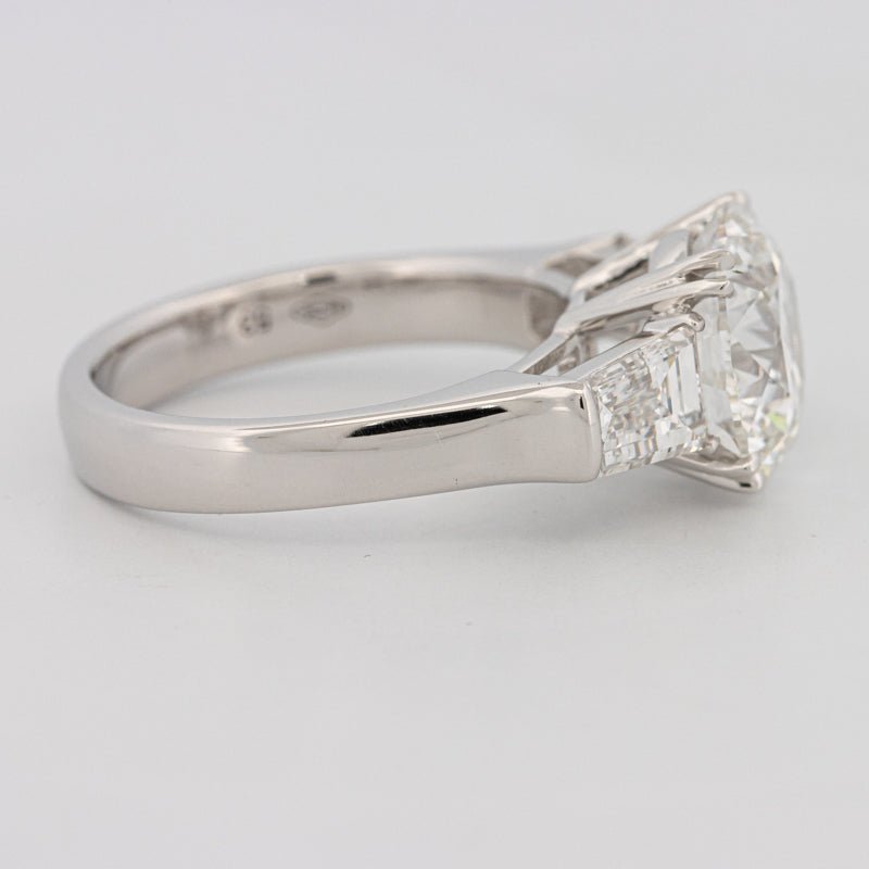 The "Dynasty" Solitaire (LG) - ZIZOV DIAMONDS