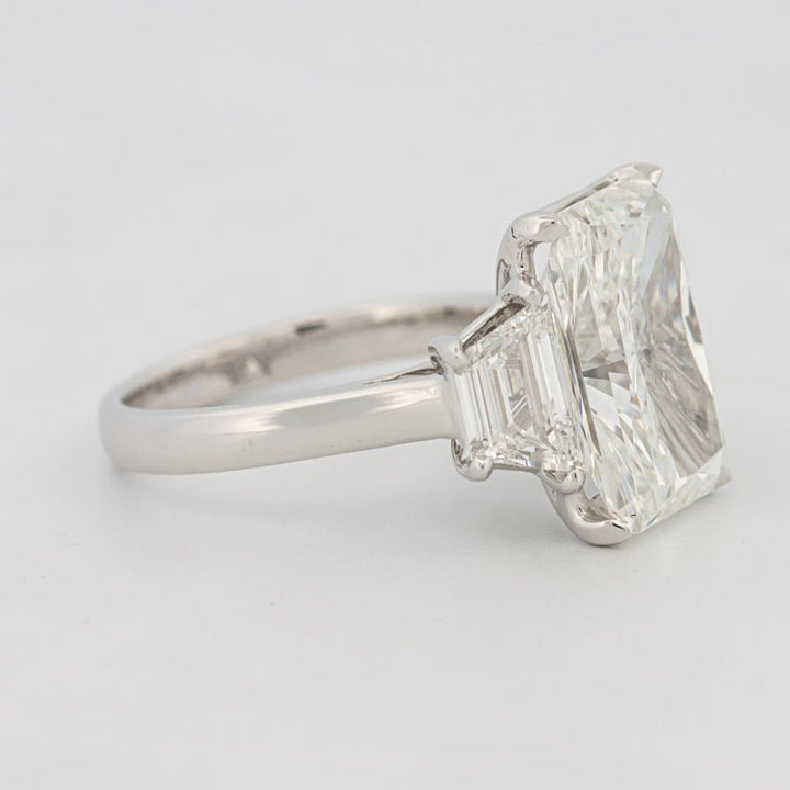 The "Jane" Solitaire (LG) - ZIZOV DIAMONDS