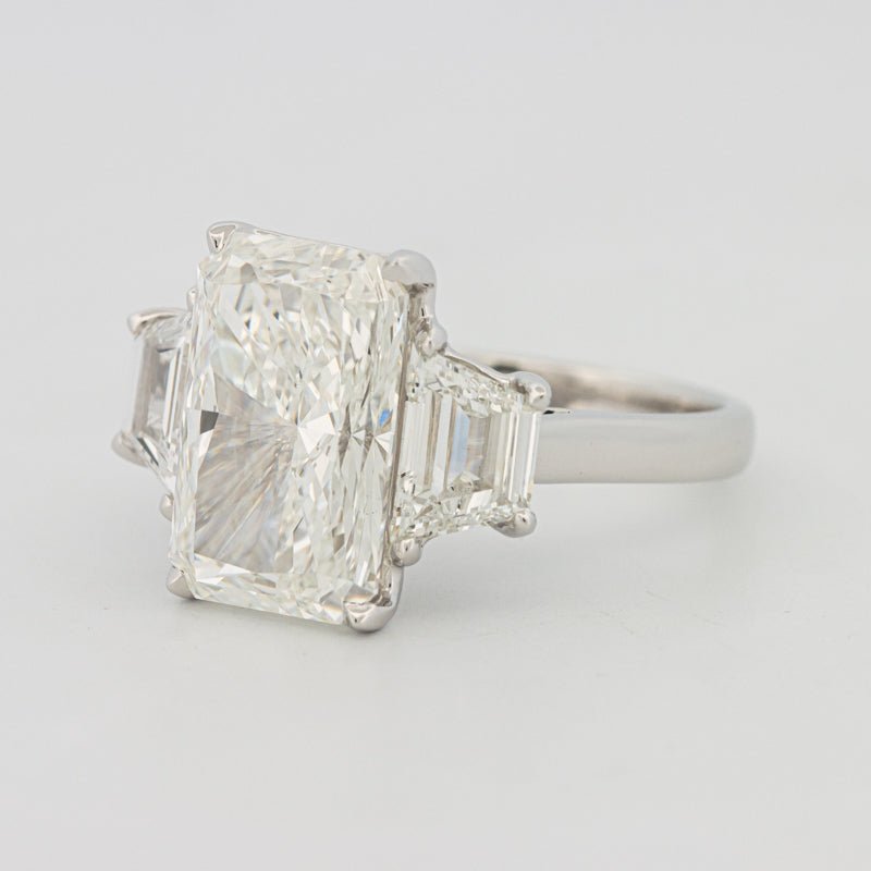 The "Jane" Solitaire (LG) - ZIZOV DIAMONDS