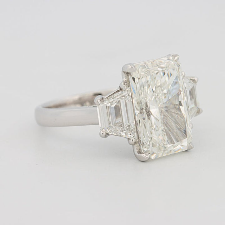 The "Jane" Solitaire (LG) - ZIZOV DIAMONDS