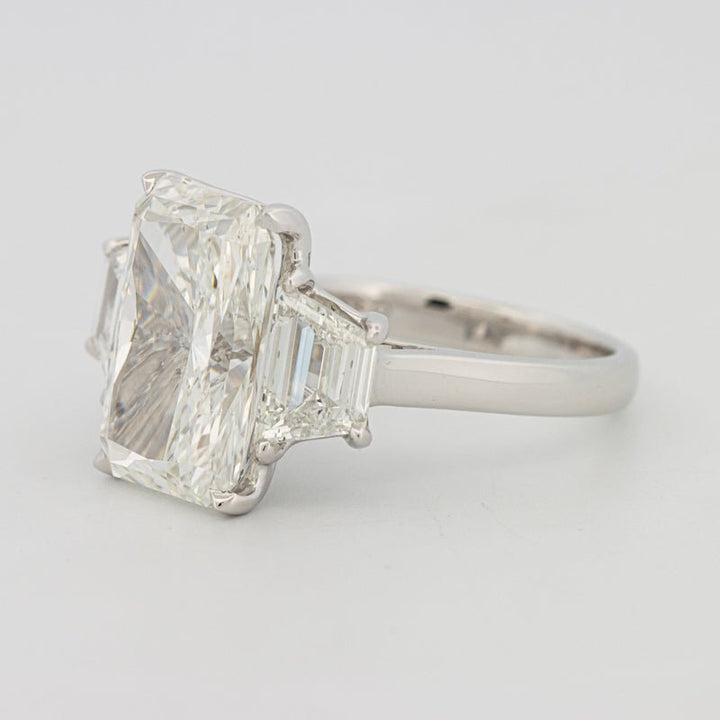 The "Jane" Solitaire (LG) - ZIZOV DIAMONDS