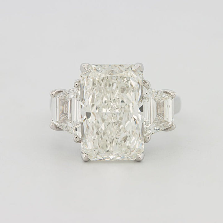 The "Jane" Solitaire (LG) - ZIZOV DIAMONDS