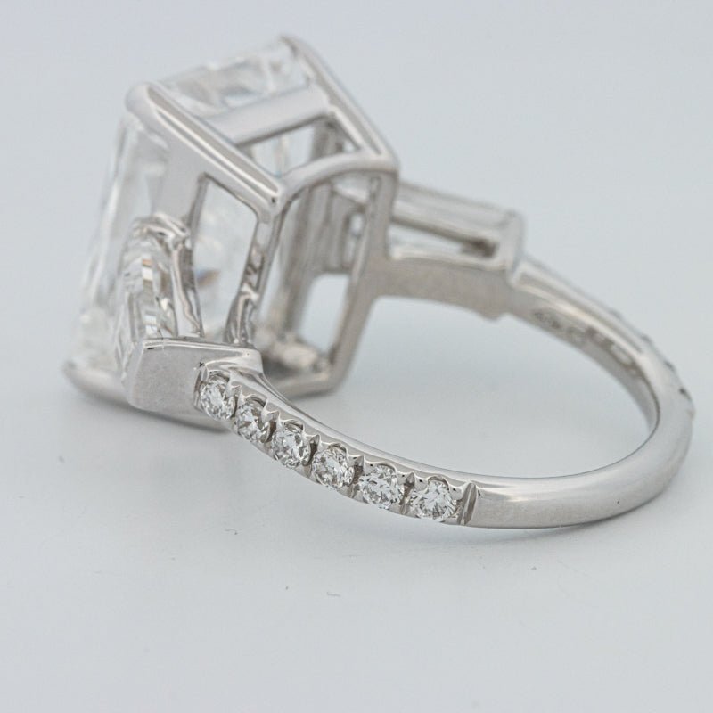 The “Khaite” Solitaire (LG) - ZIZOV DIAMONDS