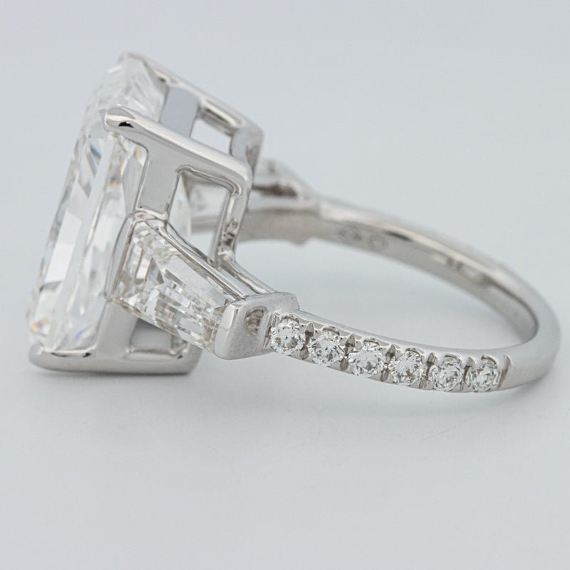 The “Khaite” Solitaire (LG) - ZIZOV DIAMONDS
