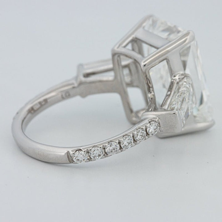 The “Khaite” Solitaire (LG) - ZIZOV DIAMONDS