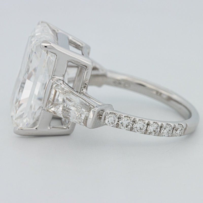 The “Khaite” Solitaire (LG) - ZIZOV DIAMONDS