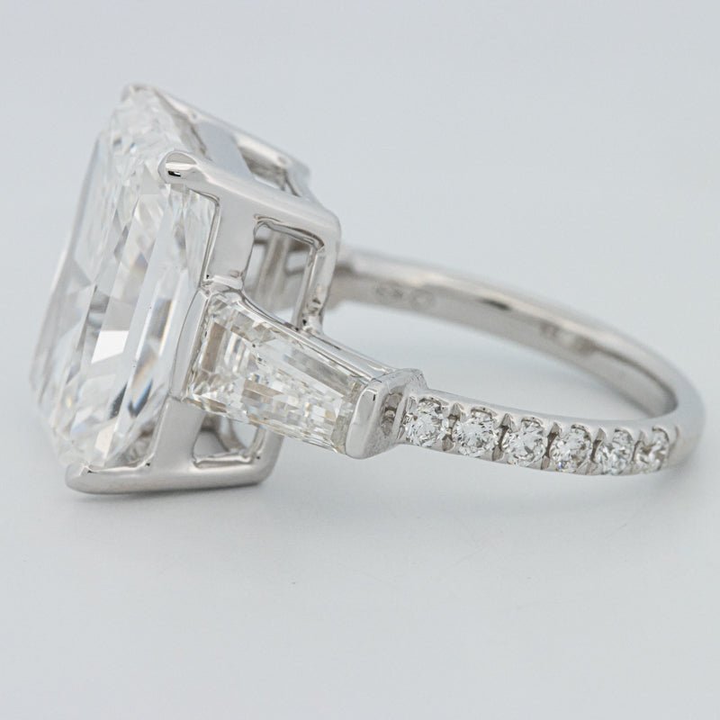 The “Khaite” Solitaire (LG) - ZIZOV DIAMONDS