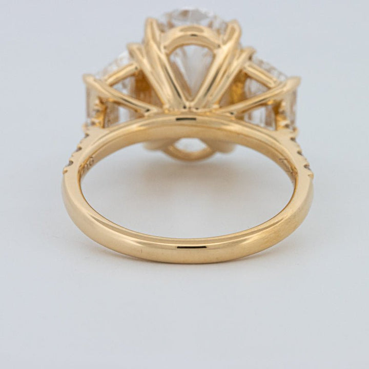 The "Mytheresa" Solitaire (LG) - ZIZOV DIAMONDS