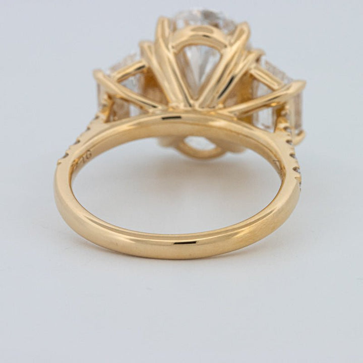 The "Mytheresa" Solitaire (LG) - ZIZOV DIAMONDS