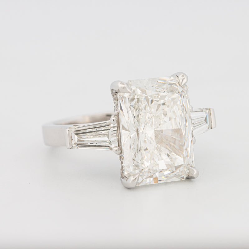 The "Oasis" Solitaire - ZIZOV DIAMONDS