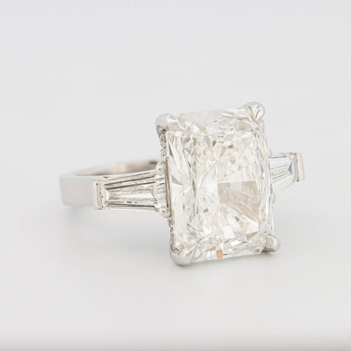 The "Oasis" Solitaire - ZIZOV DIAMONDS