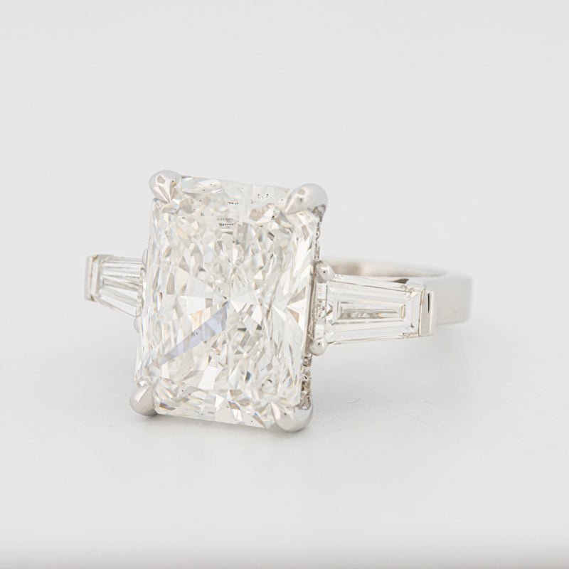 The "Oasis" Solitaire - ZIZOV DIAMONDS