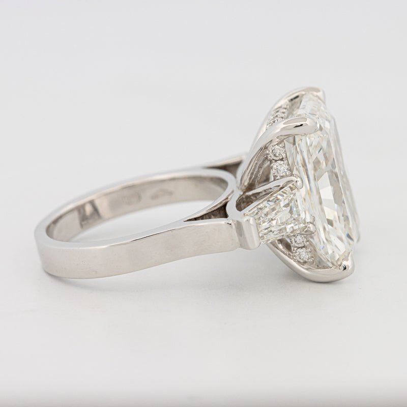 The "Oasis" Solitaire - ZIZOV DIAMONDS