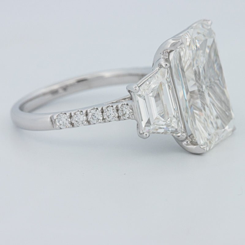 The "Trapeza" Solitaire (LG) - ZIZOV DIAMONDS