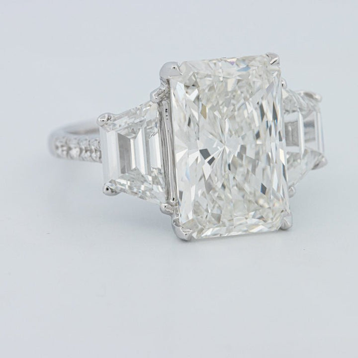 The "Trapeza" Solitaire (LG) - ZIZOV DIAMONDS