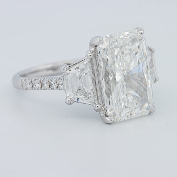 The "Trapeza" Solitaire (LG) - ZIZOV DIAMONDS